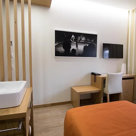 Hotel Coliseum 3*